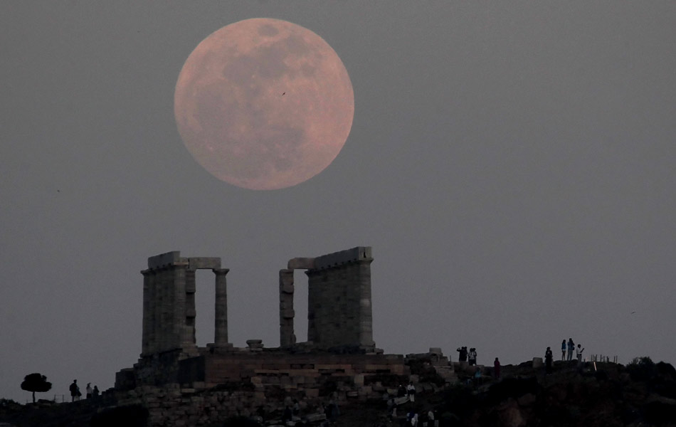 lua-grecia-templo-de-poseidon